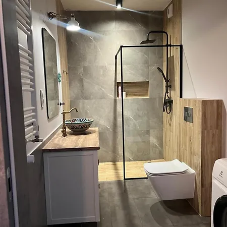 Apartment Modern Near Posnania *